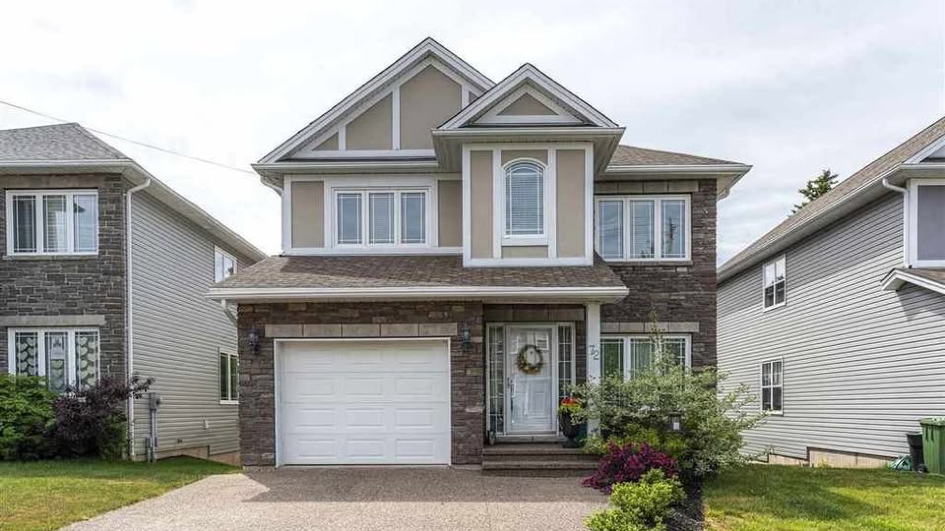 1 Bed 1 Bath-72 Walter Havill Dr, Halifax